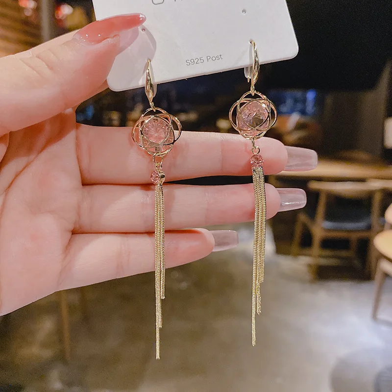 

Sense Austrian Crystal Super Sparkle Fairy Fashion Long Fringed Earrings Personality Bird's Nest Earrings Earrings Look Skinny