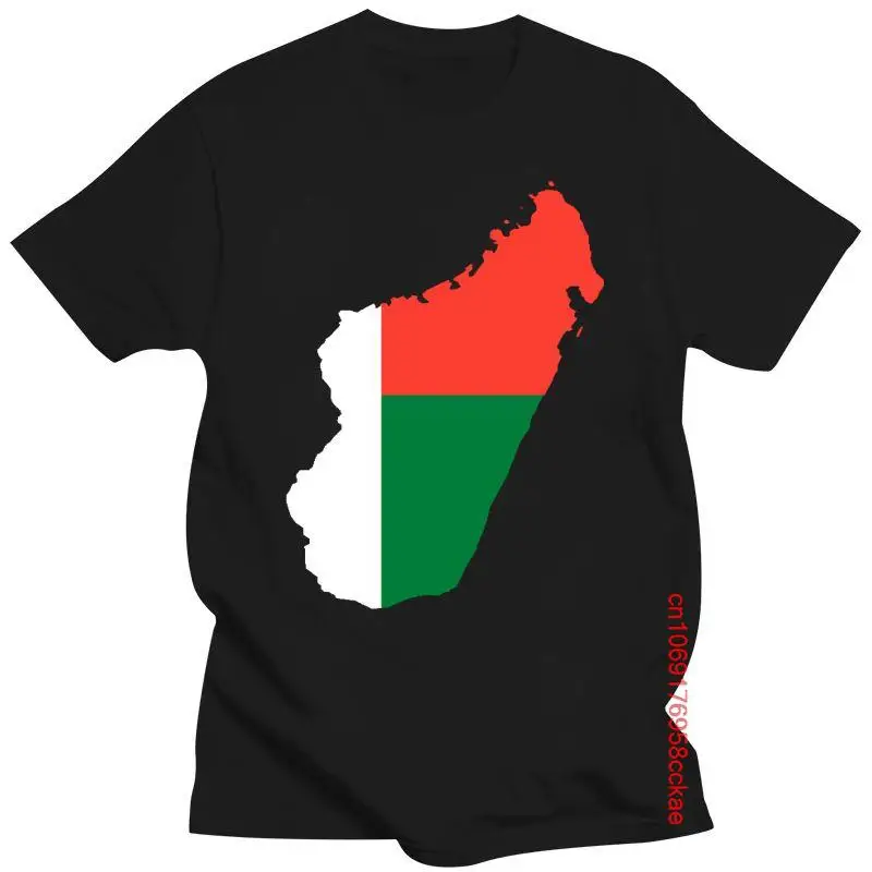 

New Plus Size Madagascar Flag Hand Painted Funny T-Shirt Men Boy Short Sleeve O Neck Men Tshirt Guys Brand Clothing
