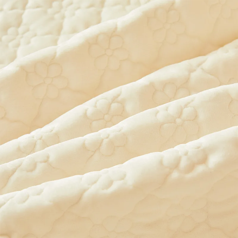 Роскошная бежевая утолщенная бархатная стеганая постельная юбка с цветочной