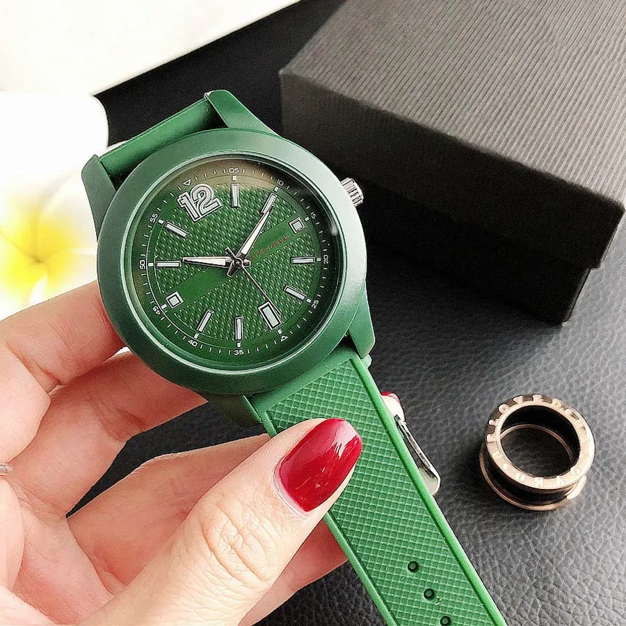 Brand Wrist Watches Fashion Men Women Ladies Girl Couples Crocodile Style Quartz Casual Silicone Band Clock LA12
