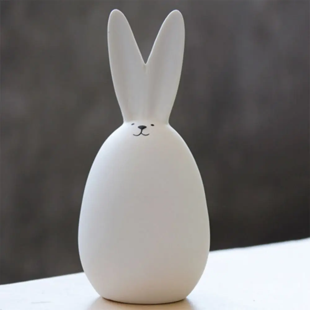 Керамическая фигурка кролика в скандинавском стиле простая современная