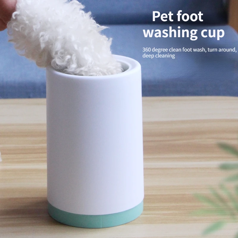Automatic Pet Foot Washer Cup Silicone Soft Foot Cup Cat Foot Cleaning Bucket Dog Paw Cleaner Cup Manual Quick Feet Wash Cleaner