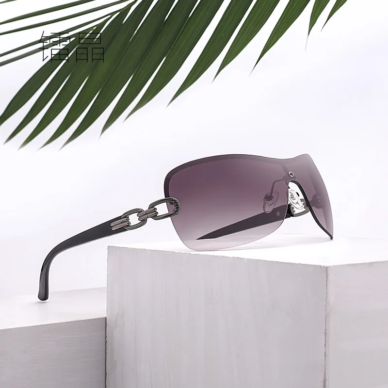 

Sunglasses Italy Oversized Gradient Women Brand Vintage Lady Summer Style Sunnies Shades Sun Glasses Female Famous UV400