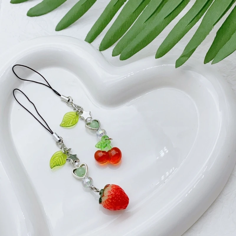 Сумка-подвеска с клубникой/вишней для женщин брелок из бисера аксессуар