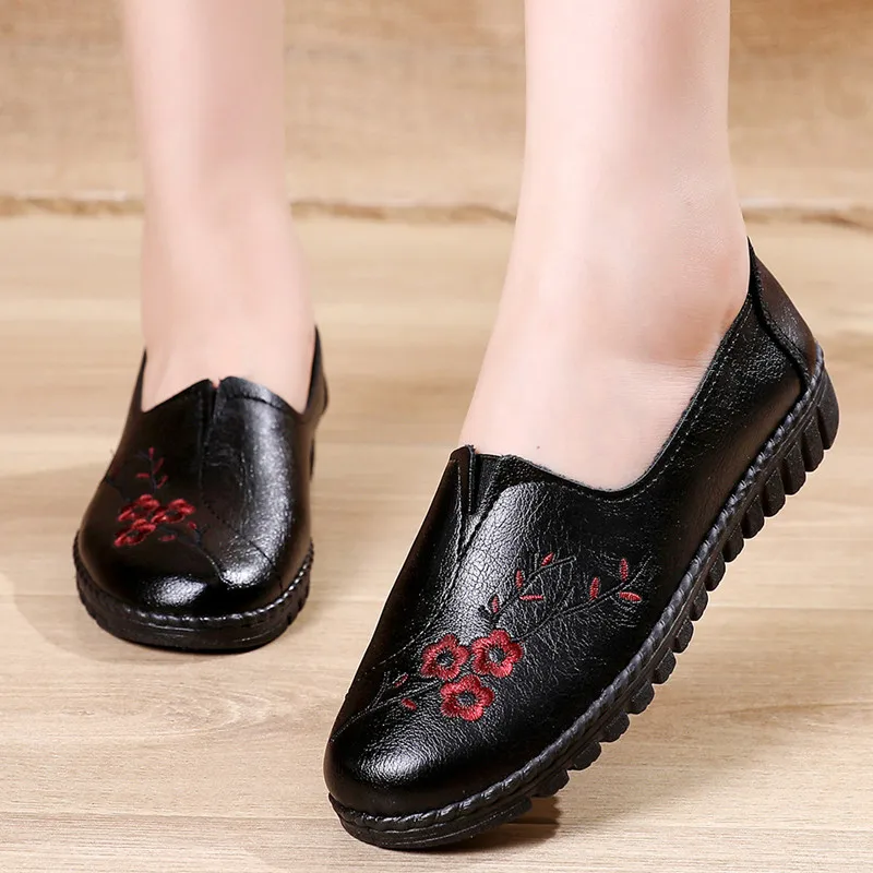 New Arrival Women's Flats Shoes Leather Loafers Woman Fashion Soft Sole Ballet Flats Women Shoes Loafers Zapatos De Mujer