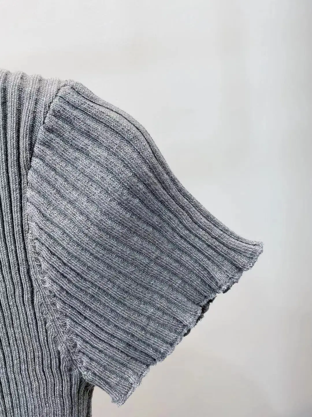 

Women Pullover Drawstring Rib Short Sleeve V-Neck Solid Color Simple Knitting Sweater