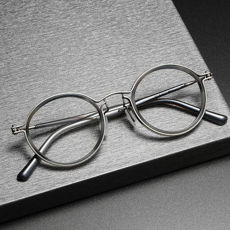 

rotundity New Pure titanium eyeglass frame Retro Female Same style Prescription myopia glasses male High-end glasses