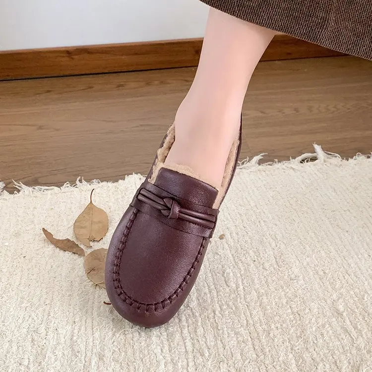 Женские туфли из ПУ кожи на плоской подошве без застежки