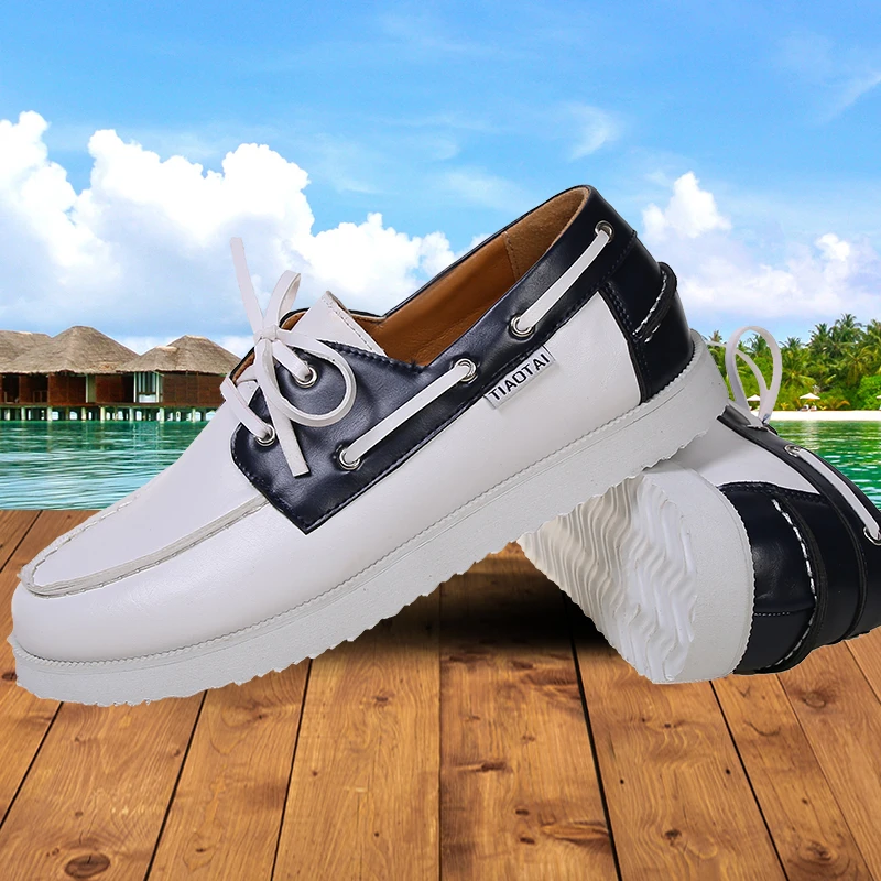 Женские кроссовки с вулканизированной подошвой на шнуровке спортивная обувь