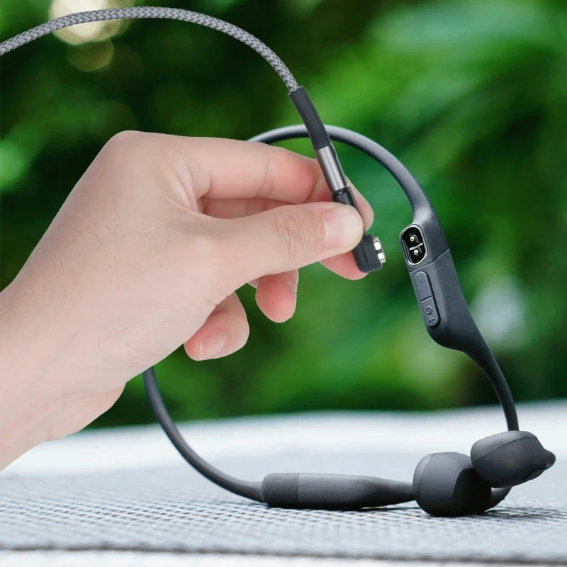 Магнитный зарядный адаптер для наушников AfterShokz Aerope