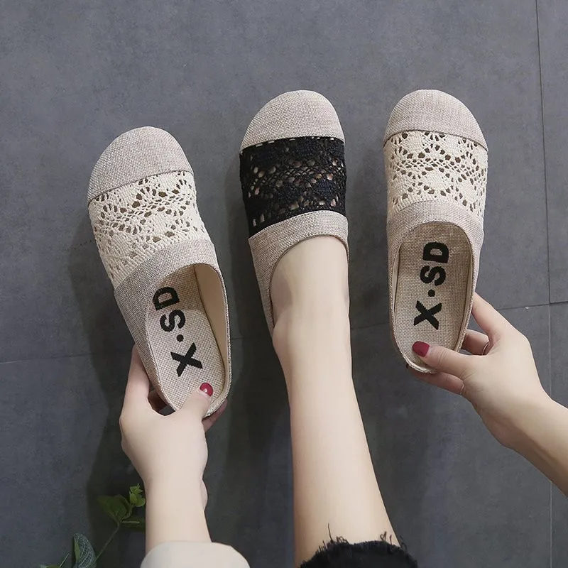 

Female Shoes Slippers Flat Loafers Luxury Slides Cover Toe Fretwork Heels 2022 Soft Designer Microfiber PU Basic Fabric Rubber F