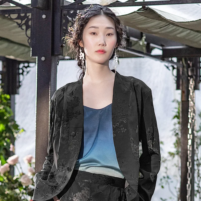 Женский блейзер с длинным рукавом V-образным вырезом