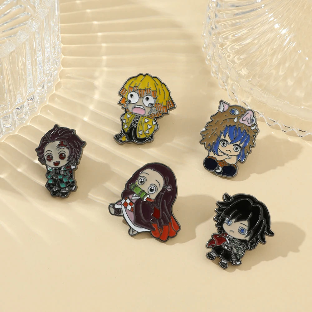 Женская Брошь с рисунком из мультфильма рассекающий демонов