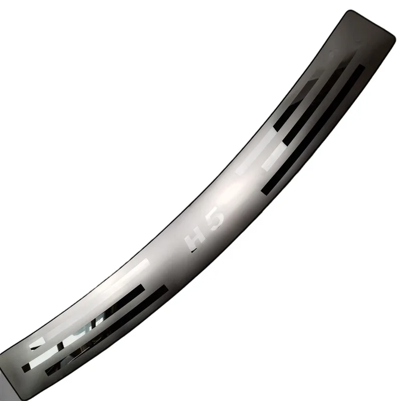 

Free shipping for 2010-2018 Great Wall Haval/Hover H5 stainless steel Rear bumper Protector Sill