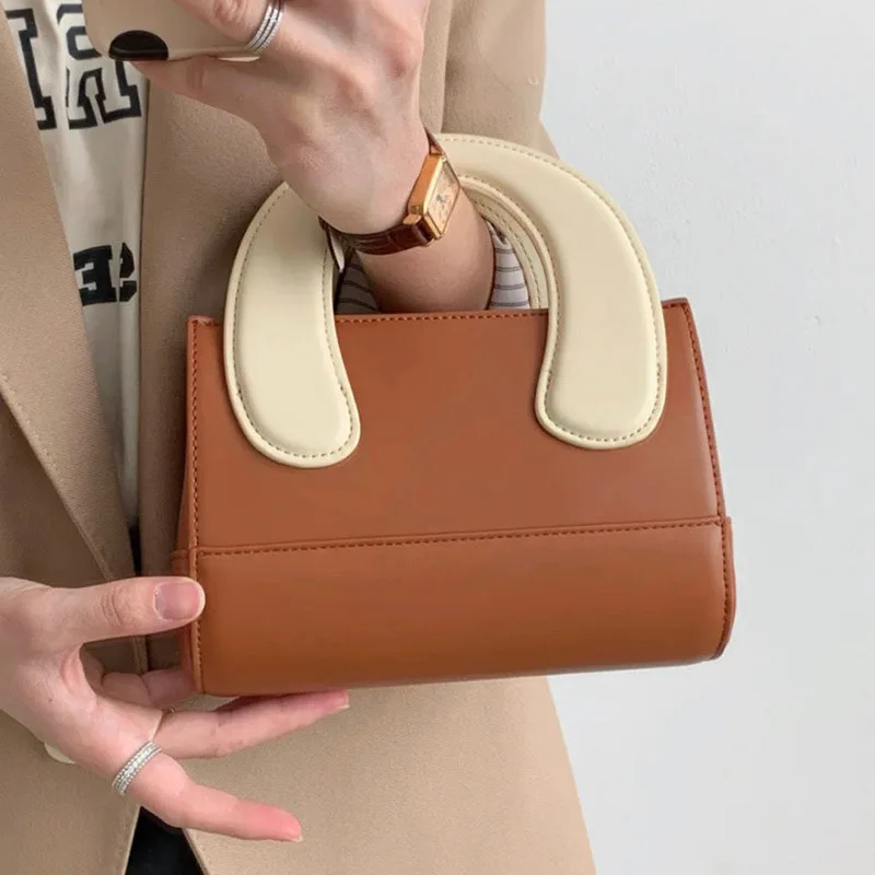 Hand-held cowhide women's bag shoulder 2022 summer new women's small square bag high-end leather messenger bag small bag