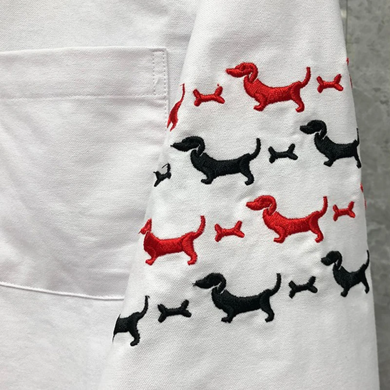 TB THOM Men’s Long Sleeve Sateen Dress Shirt Style with Buttoned Cuffs Shirttail Hem Fashion Brand Animal Embroidery Design Tops