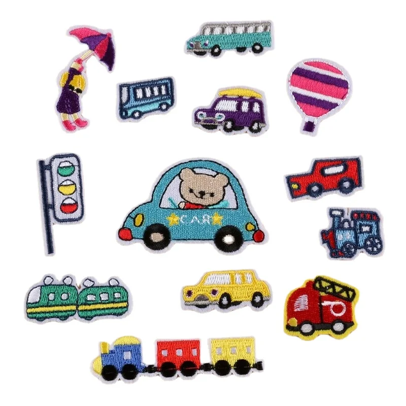 

100pcs/lot Small Embroidery Patch Traffic Signal Car Train Balloon Fire Bus Train Bear Kids Clothing Decoration Iron Heat