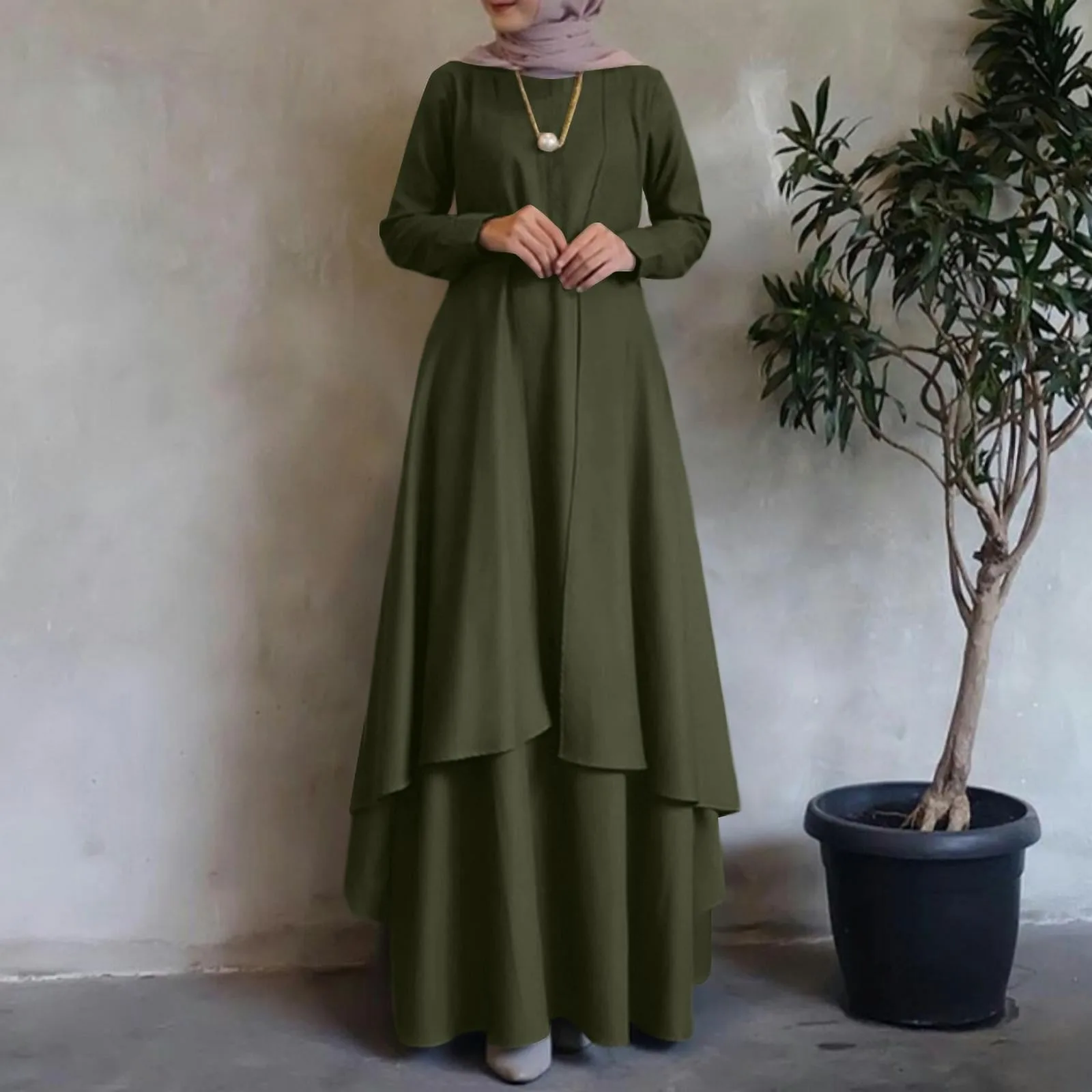 

Elegant Muslim Dress Women Long Sleeve O-neck Ruffle Hem Solid Color Long Robe Gowns Holiday Dress Islamic Clothing