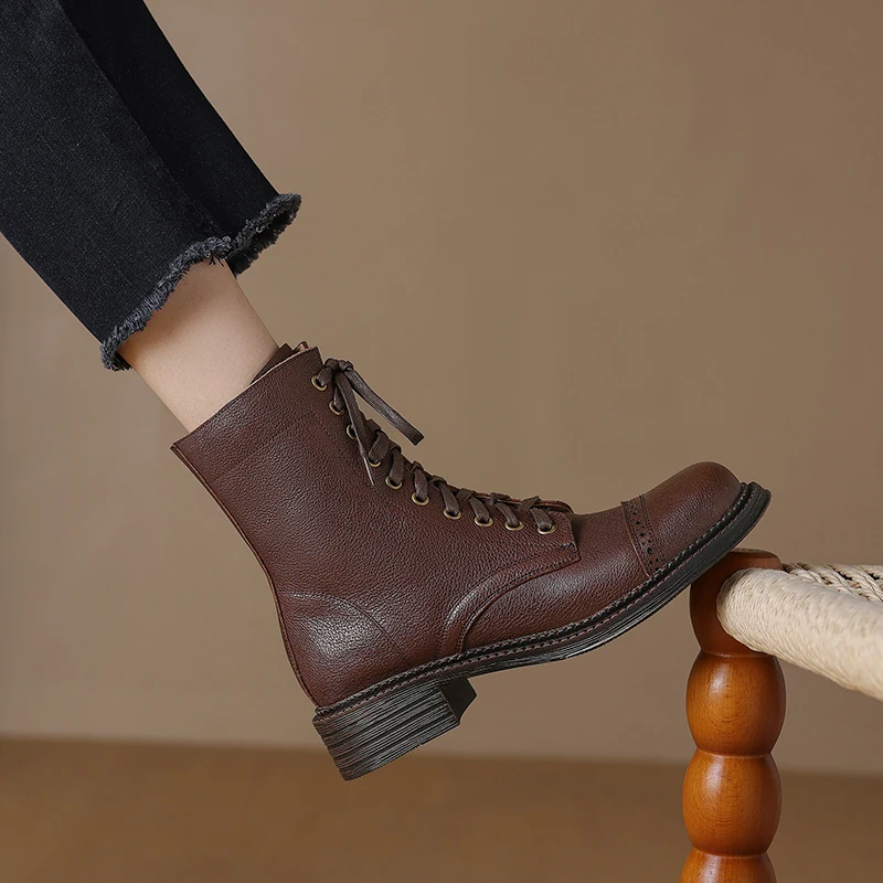 Женские ботильоны из натуральной кожи с круглым носком