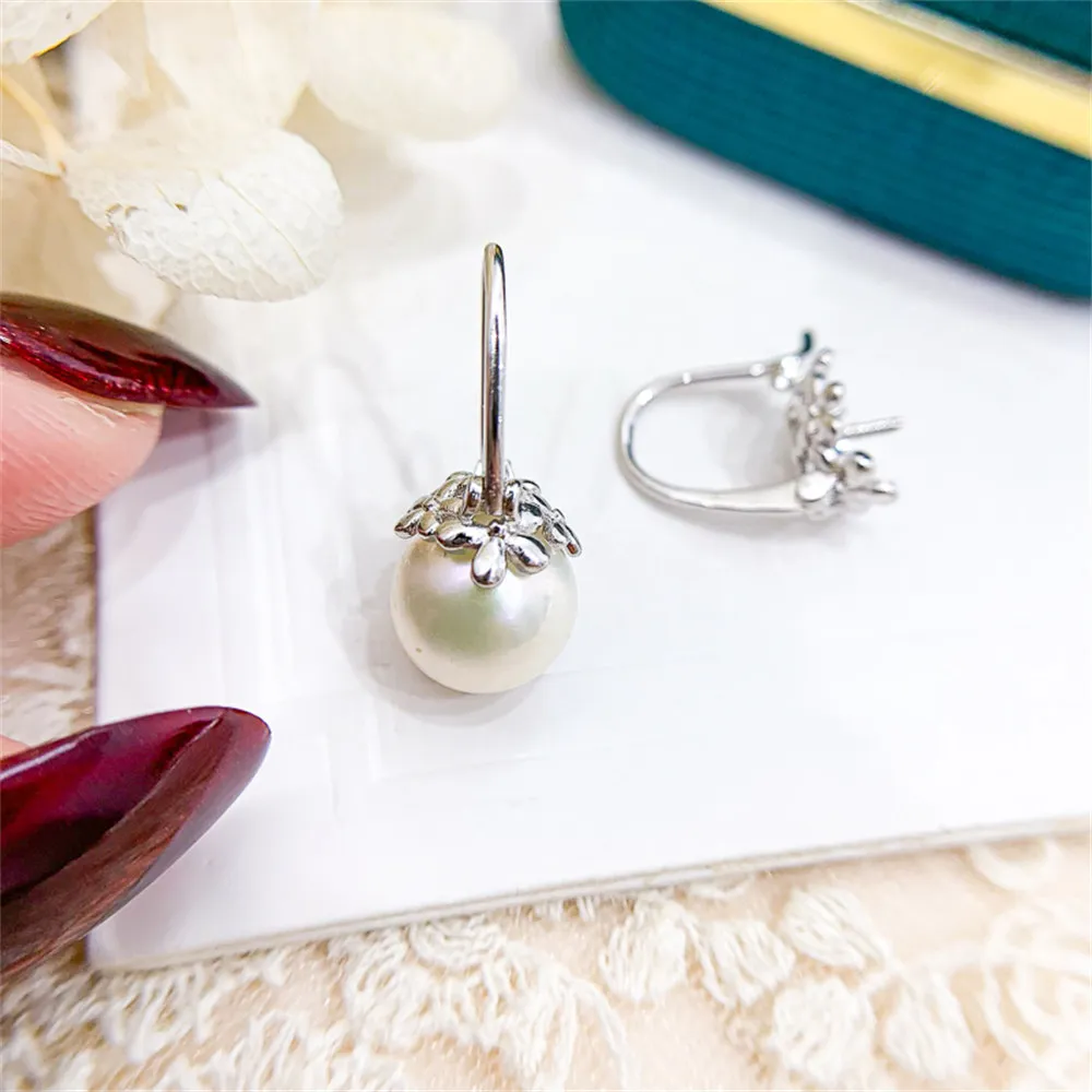 Рисунок 2 - Серьги-гвоздики с жемчужинами и золотым покрытием