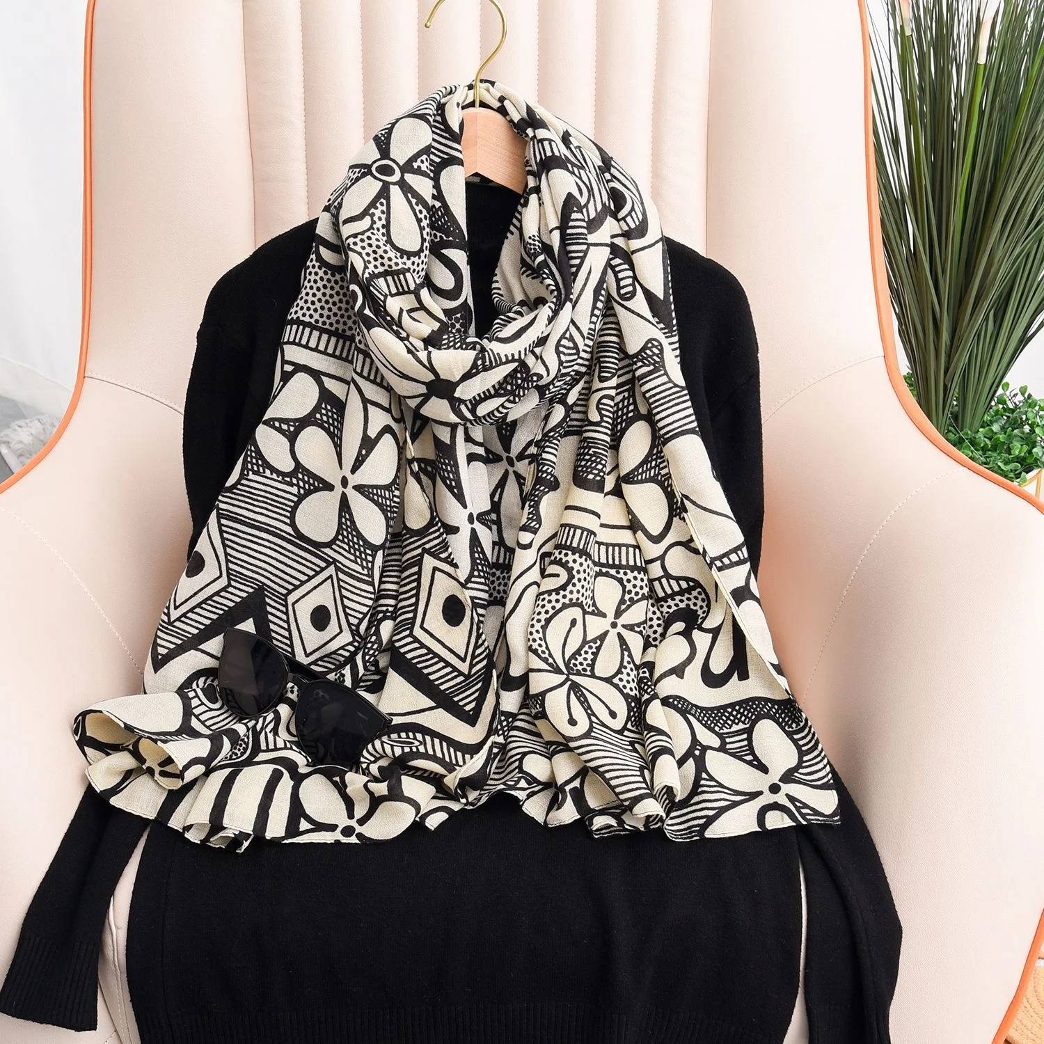 

Роскошный бренд 2023 осень зима Женская ткань хлопок женские модные цветочные шарфы Бандана Пашмина хиджабы парео