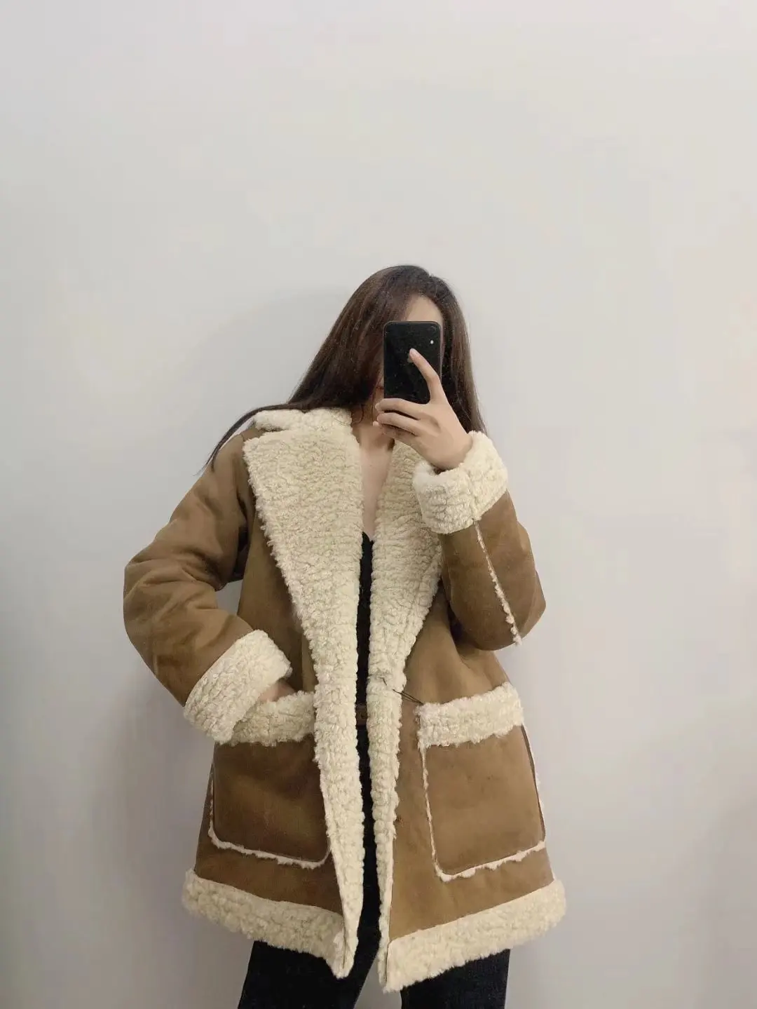 

2022 Winter Women Warm Fur Reversible Fleece Coat Jacket Lamb Wool Thickened Locomotive Lapel Female Chic Outwear