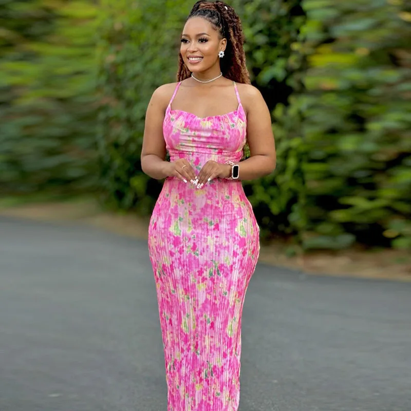 

Женское платье-макси с открытыми плечами, на бретельках