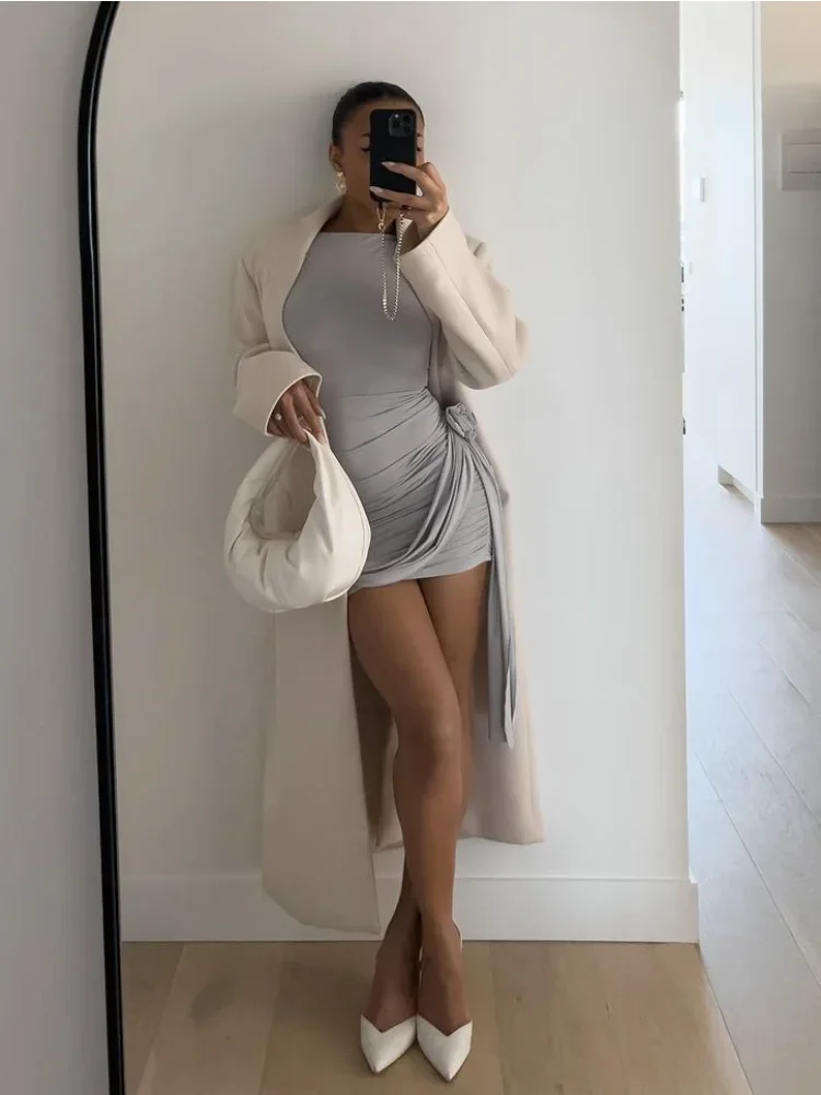 Плиссированное мини-платье с длинным рукавом дизайнерское праздничное