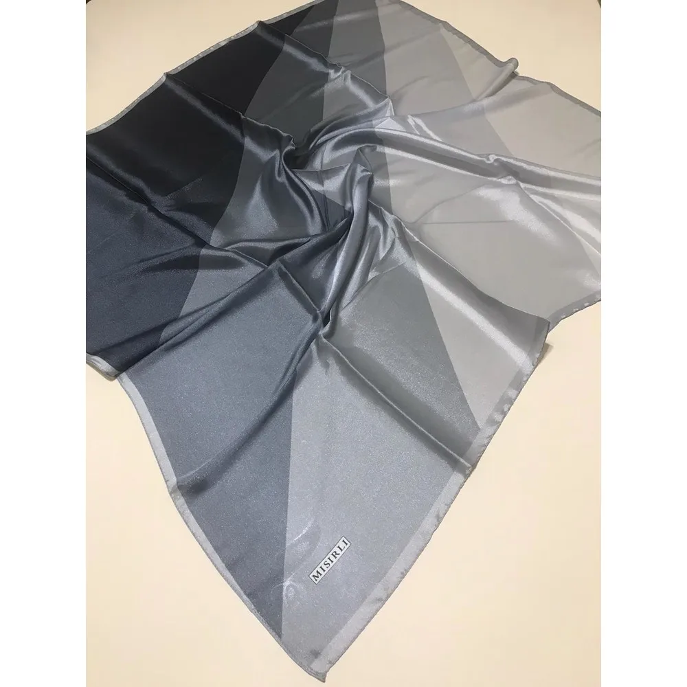 

Antra Gray Color Pass Self Crystal Scarf