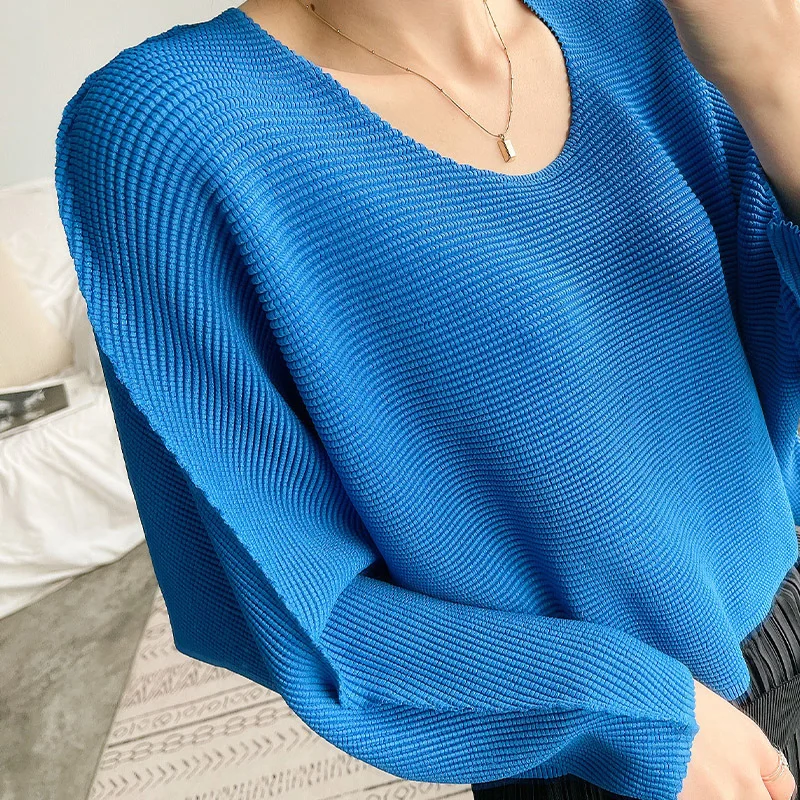

Changpleat Women's new bat sleeve short T-shirts Tops spring Miyak Pleated Fashion loose large size solid long-sleeved T-shirt