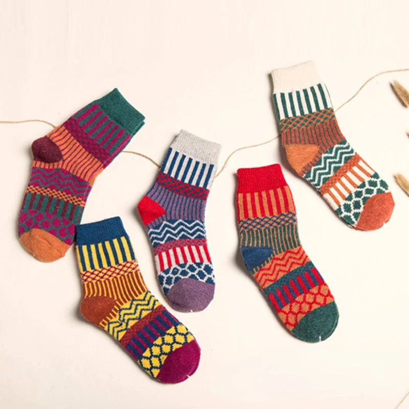 5 Pairs Winter Warm Thick Wool Women Socks Harajuku Retro Colorful Christmas Snow Socks Snowflake Moose Pattern New Year's Gift