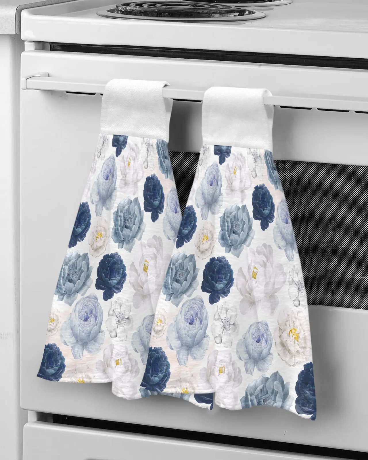 

Полотенце для рук с акварельными цветами и текстурой