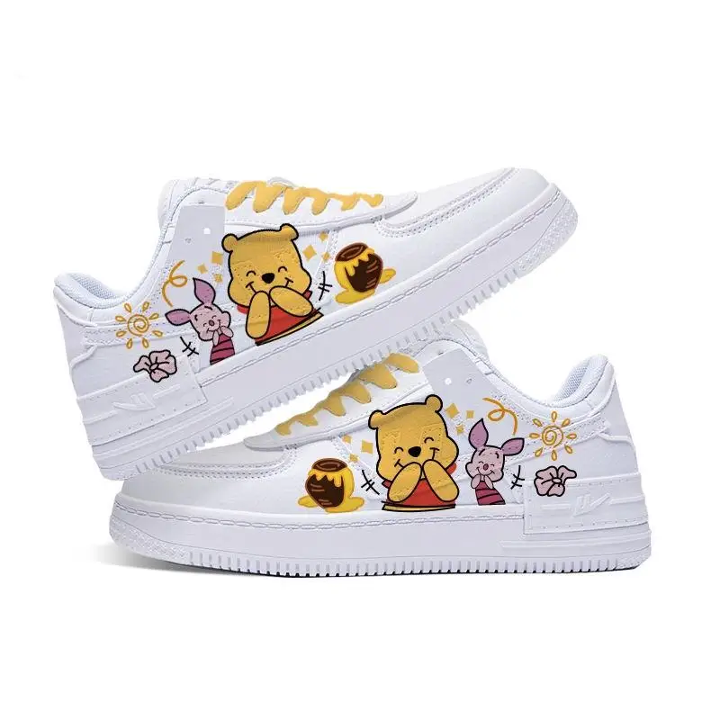 

Повседневные туфли Kawaii с изображением мультяшного пуха, медведя, маленькие белые туфли для девочек, повседневные спортивные туфли с низким верхом для пар, Нескользящие туфли, подарок на день рождения