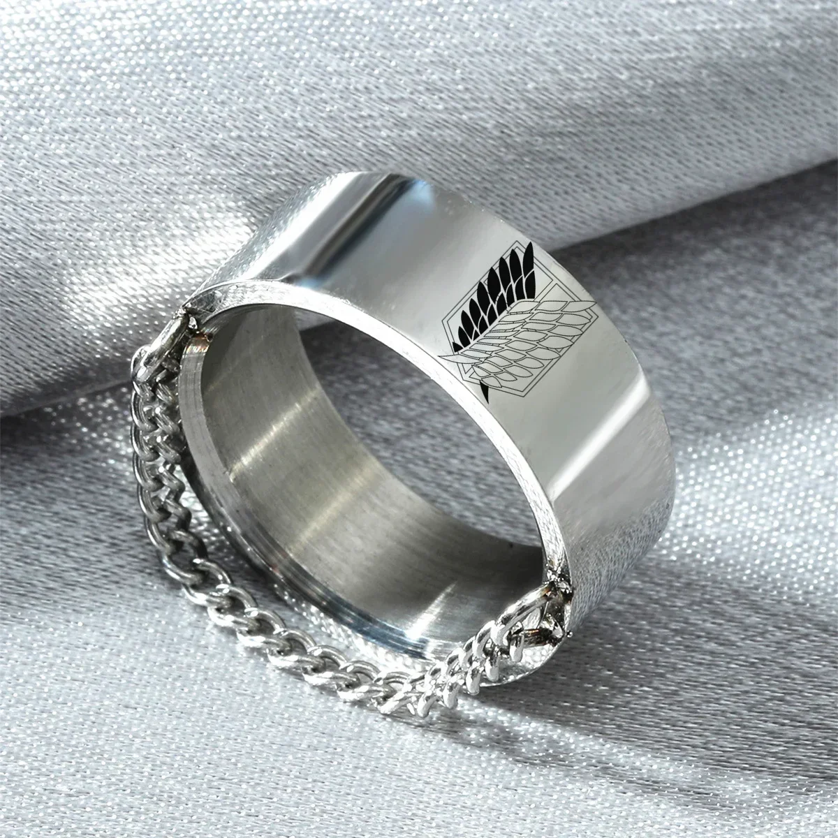 8 мм Атака Титанов Черное серебро Кольцо из нержавеющей стали Крылья Свободы Флаг