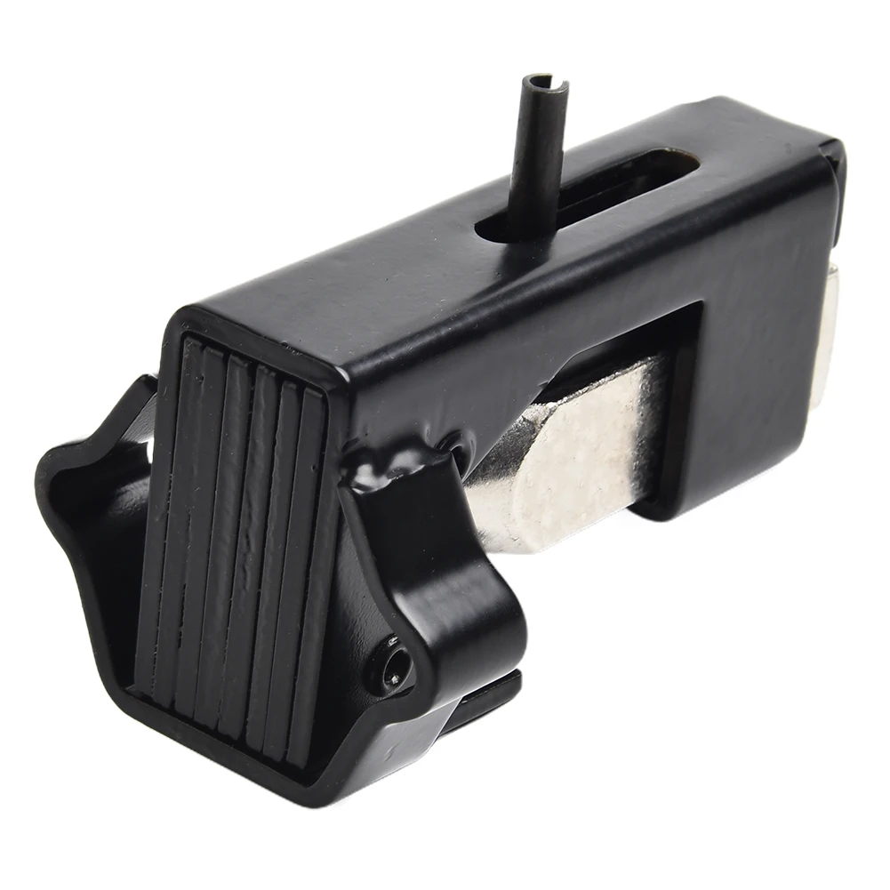 Инструмент для обжима наконечников проводов аккумулятора основной материал