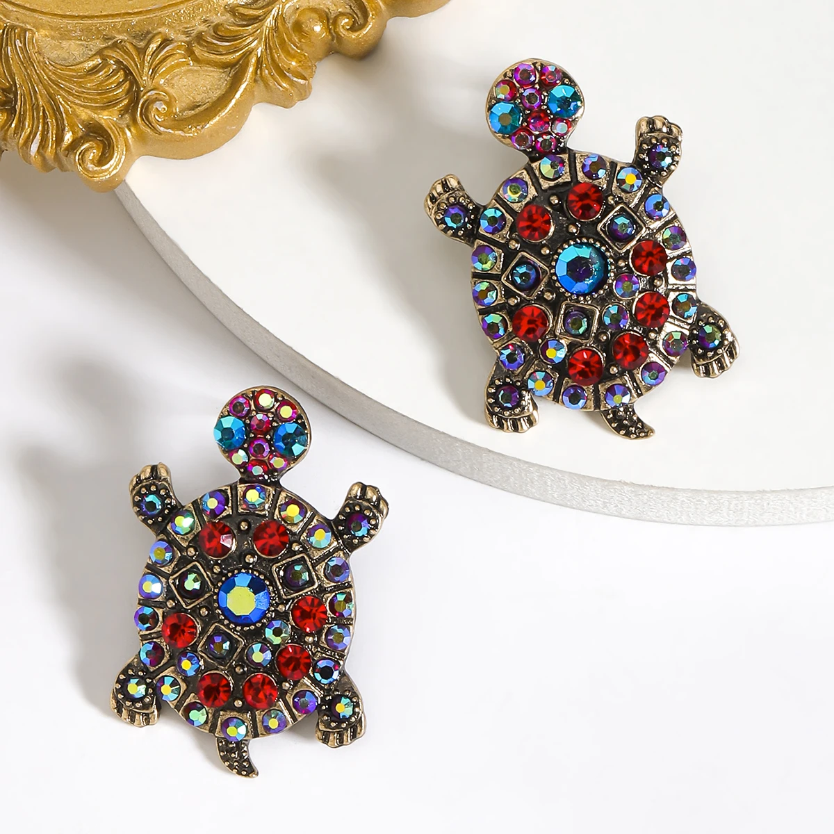 Классические стильные серьги-гвоздики в форме животных для женщин