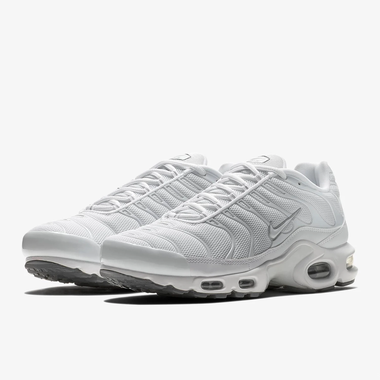 Фото Официальные мужские кроссовки Nike Air Max Plus с мягкой подкладкой и износостойкой подкладкой 604133 -139 №1