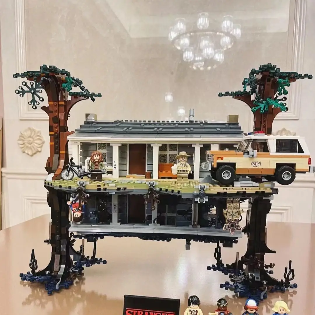 

Stock 2499pcs City 75810 Stranger Things The Upside Down Building Blocks Bricks Set Toys For Children Birthday Christmas Gifts