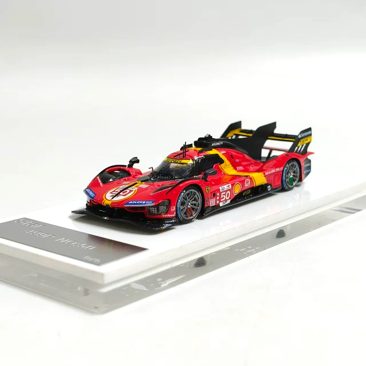 Фото Модель Star Model в масштабе 1:64 Ferrari 499P 2023 Le Mans # 50 # 51 модель автомобиля из смолы №2