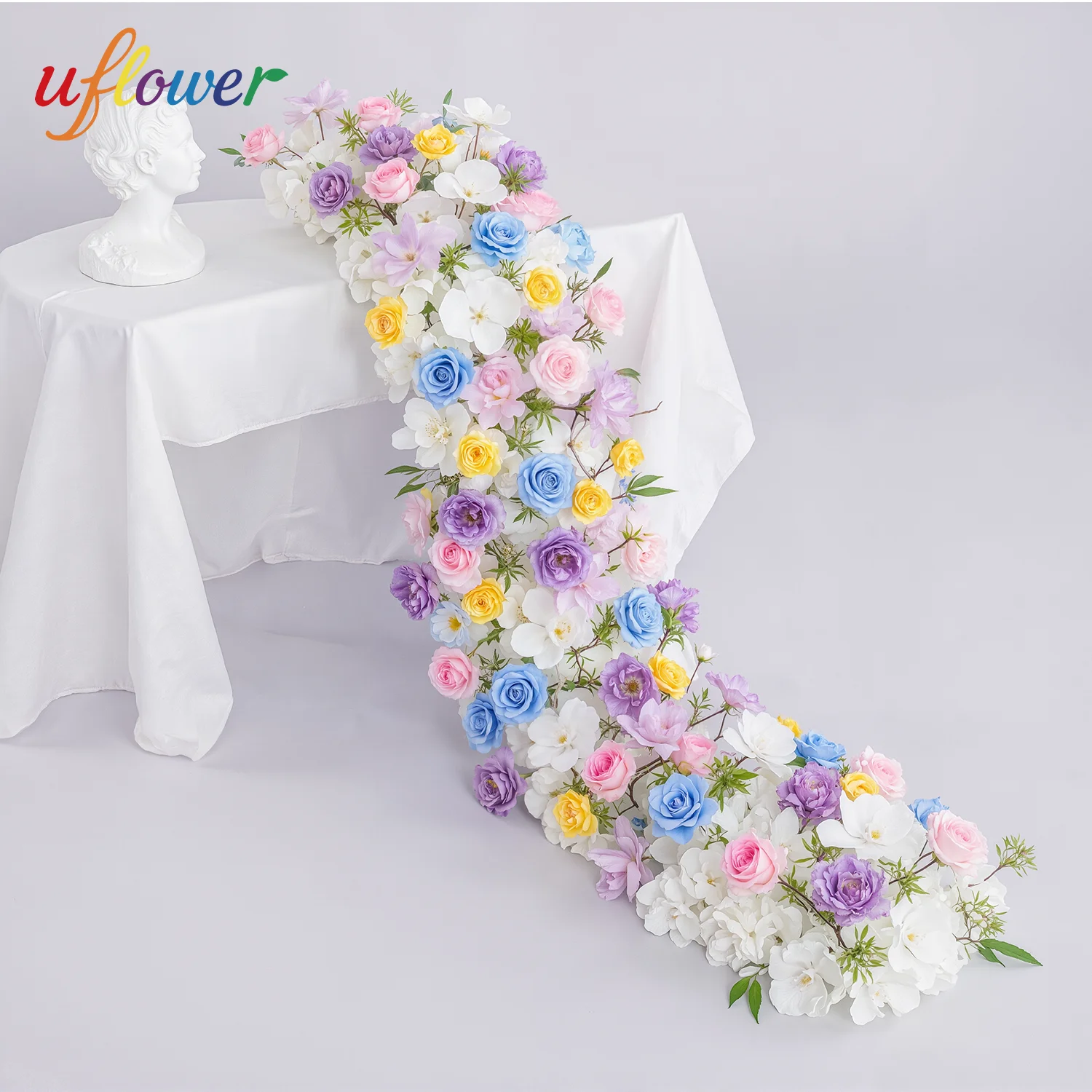 Фото Красочная искусственная цветочная композиция Uflower из роз и гортензий для свадебных столов, декоративных стен, арок и мероприятий №1