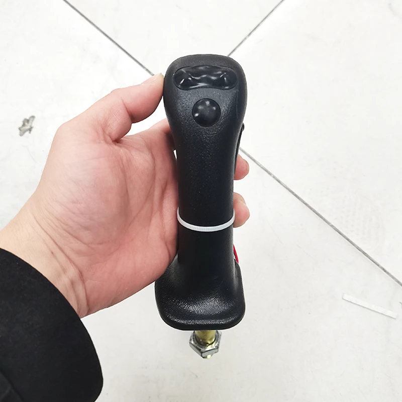 Рукоятка в сборе с 3 кнопками для Daewoo Doosan DX150 215 225 300 370-9C левая и правая