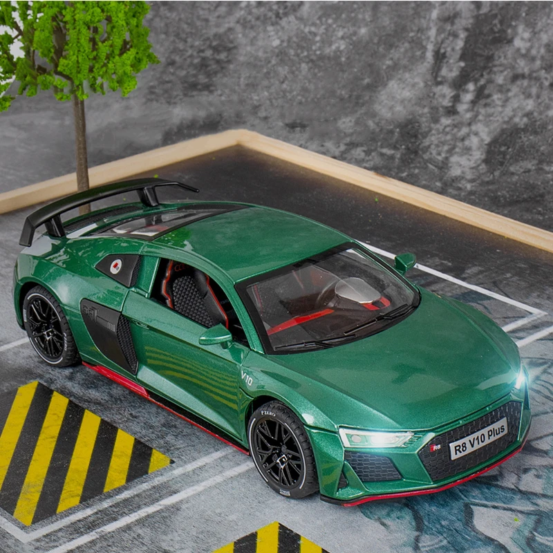 

1:24 модель спортивного автомобиля из сплава R8 V10 Plus, литая металлическая тянущаяся обратная машина, имитация высокой яркости, искусственные детские игрушки, подарки