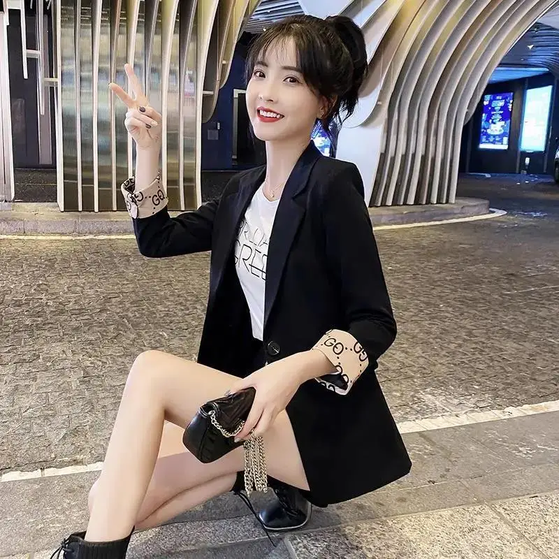 

Thin Small Jacket Women Short 2023 Spring and Summer New Style Fried Street Casual Seven-quarter Sleeve Suit Sunscreen Trend