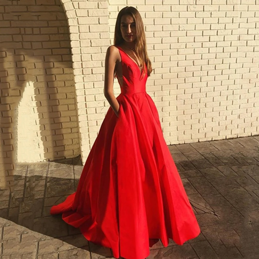 

Red A-Line Pocket Long Prom Dresses 2022 Elegant V-Neck Formal Party Dress Sleeveless V-Back Satin Zipper Women Evening Gowns