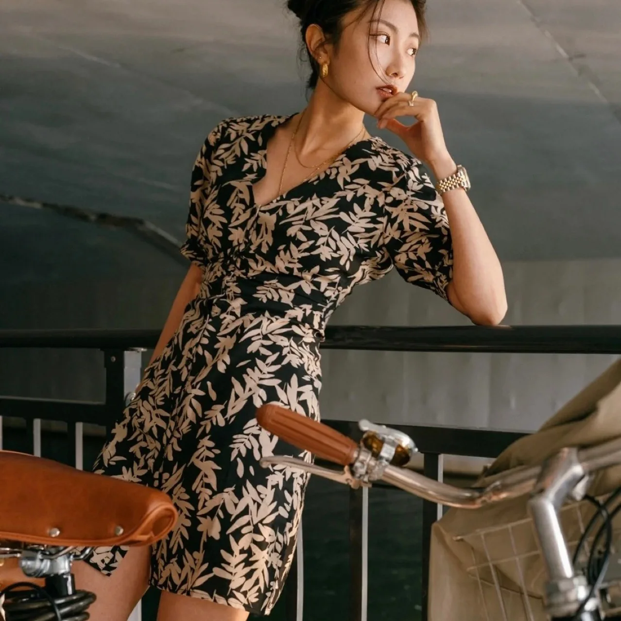 

Women's V-neck Tea Dress Floral Skirt Short Print Dressvestidos