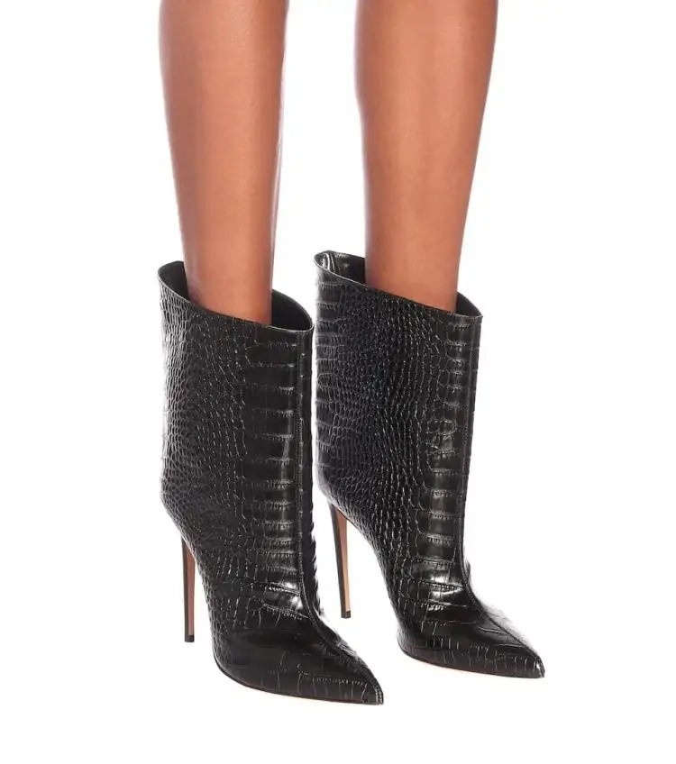 

Новинка Осень/Зима 2023, модные женские ботильоны на высоком каблуке-шпильке с острым носком и боковой молнией, ботинки В рыцарском стиле для подиума