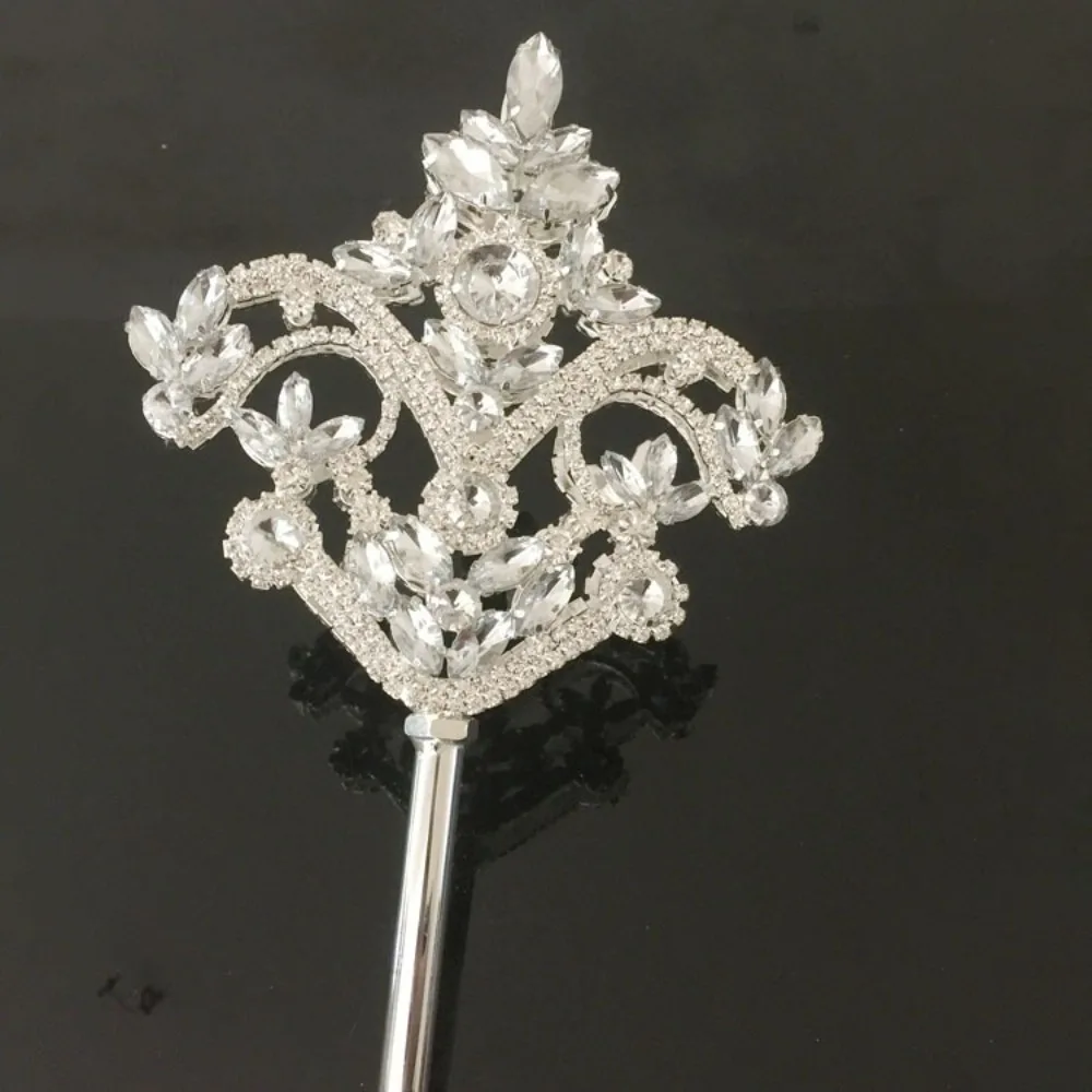 

Queen Cetro Diamond-encrusted Cane Game Player Props Awards Beauty Pageant Women Detachable Scepter