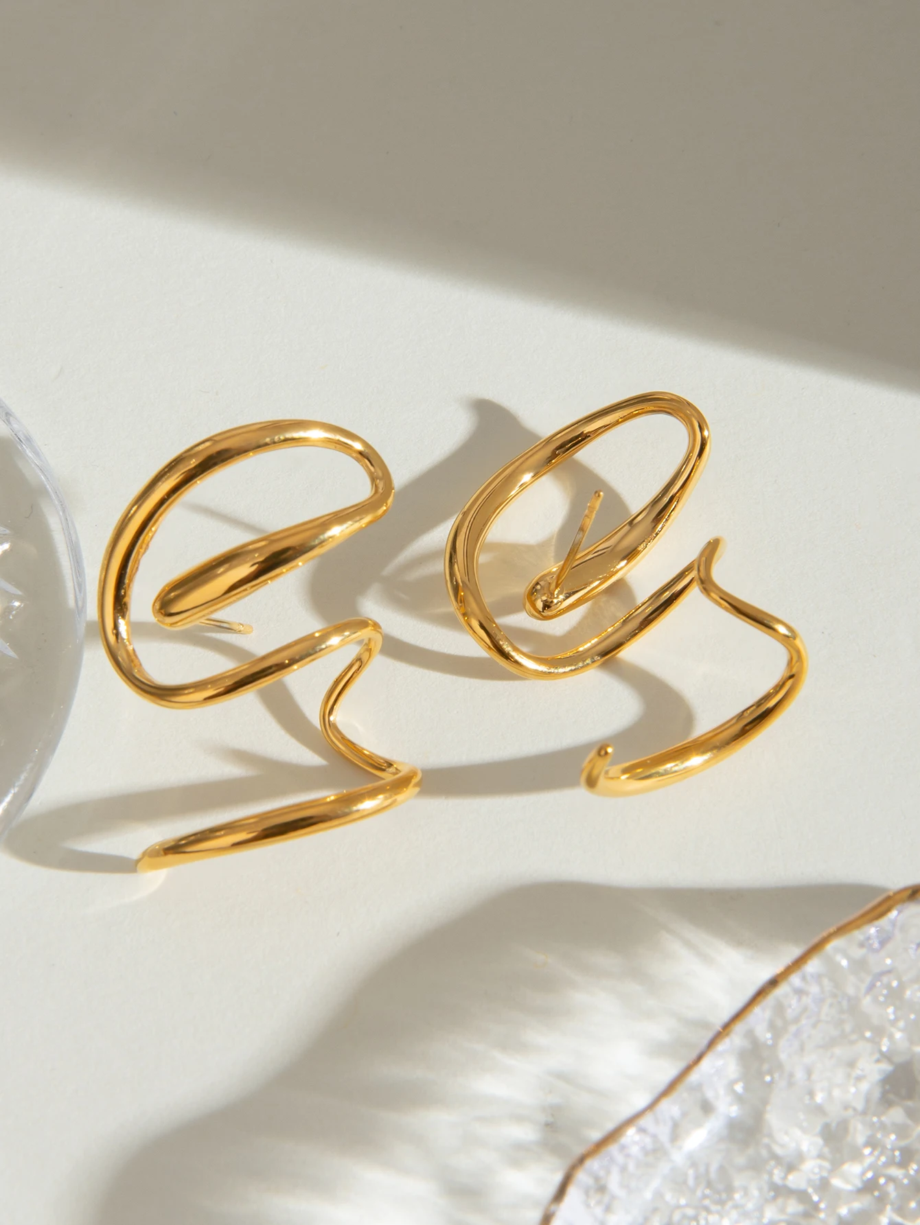 Минималистичные позолоченные серьги из нержавеющей стали 18 карат дизайн с