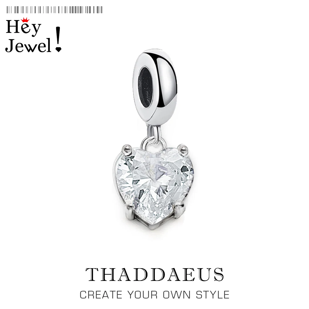 

Подвеска в виде сердца с белым камнем, серебро 925 пробы