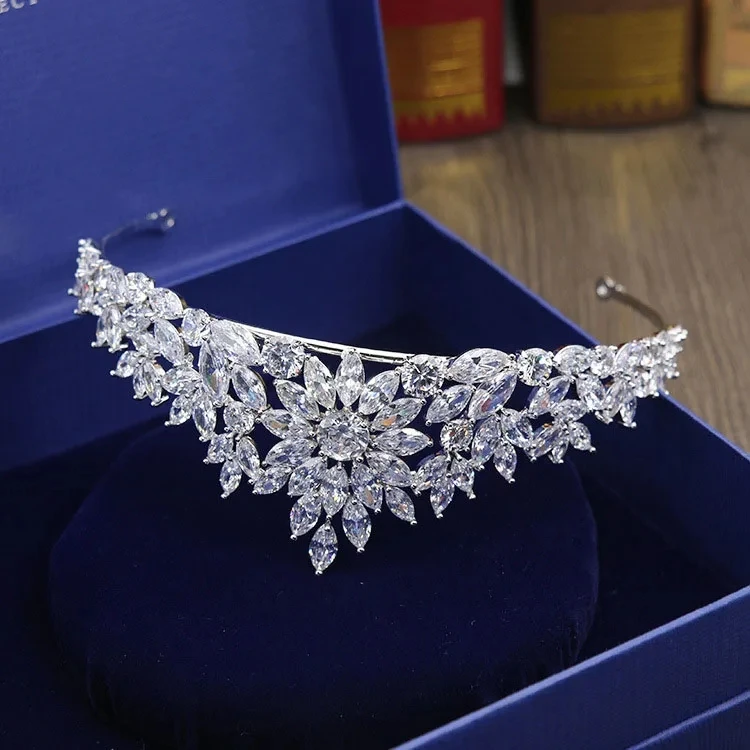 SLBRIDAL Винтаж Серебряный Цвет Кубический Циркон Свадебная Тиара CZ Королева